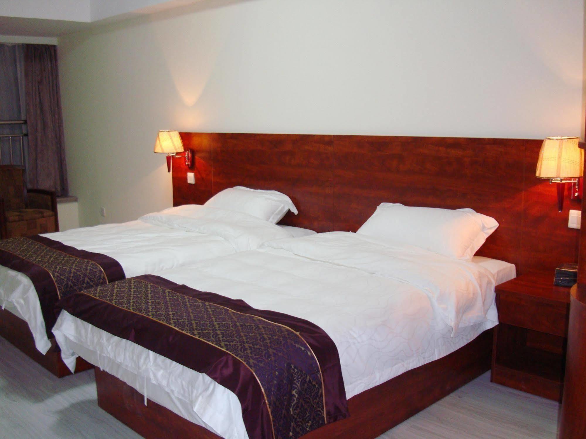 Fuzhou Taijiang W J Hotel Bagian luar foto